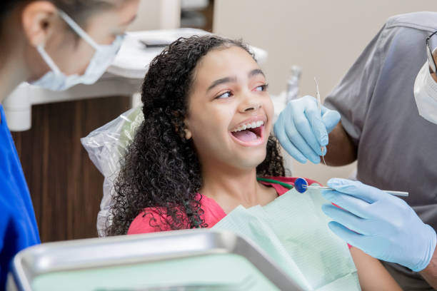 Best Cosmetic Emergency Dentistry in Elk Grove Vlage, IL