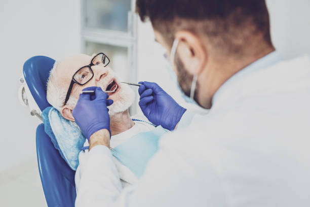 Best Emergency Tooth Extraction in Elk Grove Vlage, IL